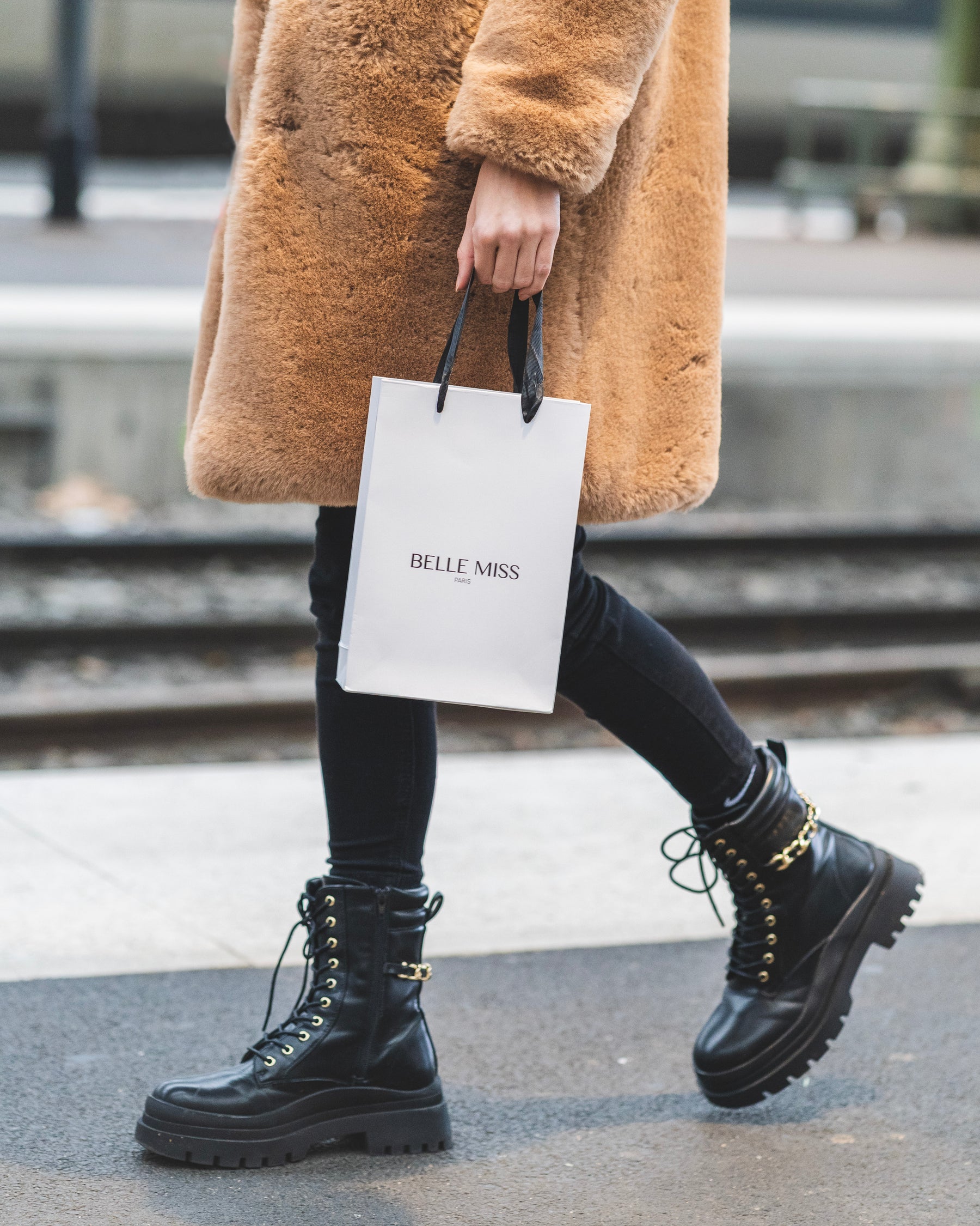 Acheter des bijoux en ligne en toute confiance : Conseils pour une expérience d'achat sécurisée