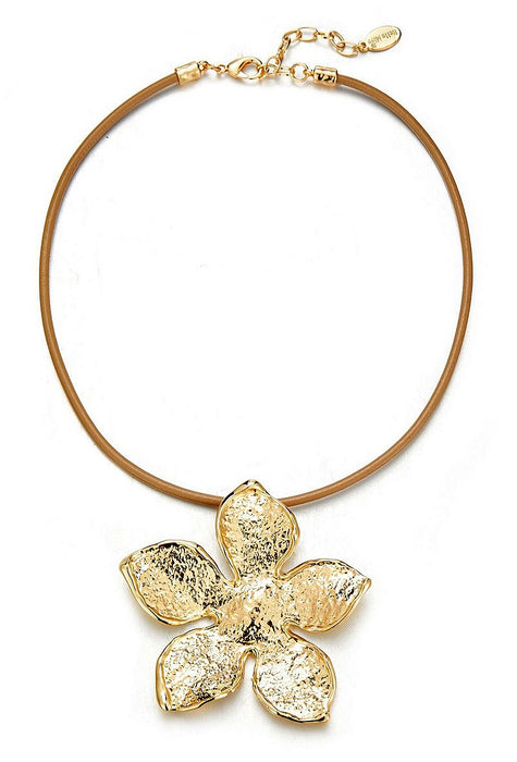 Collier Irtina
