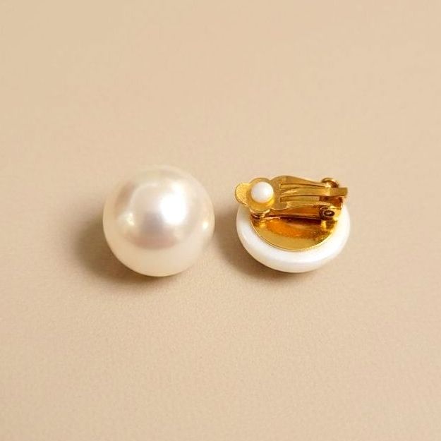 Boucles d'oreilles clip nacre et perle – Pour oreilles non percées