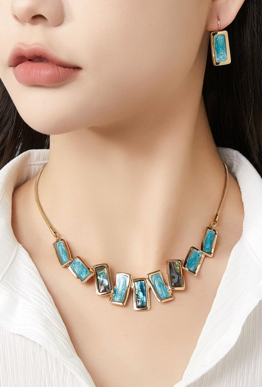 Collier Bajla