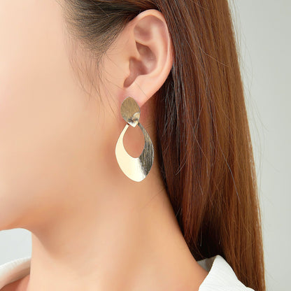 Boucle d'oreille tige Ganaelle