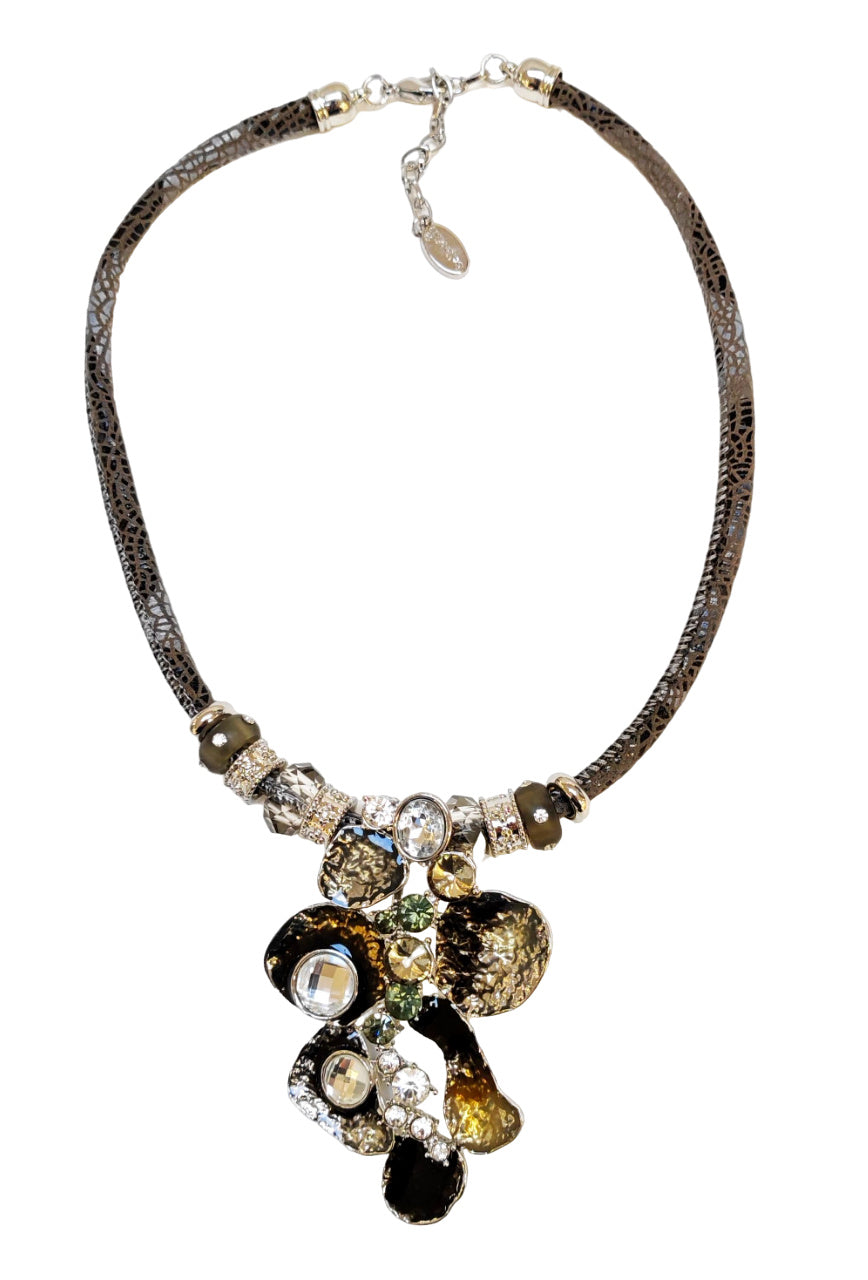 Collier Tarana