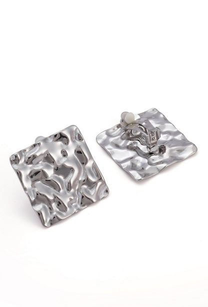 Varduhi clip-on earring