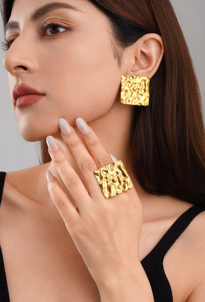 Varduhi clip-on earring