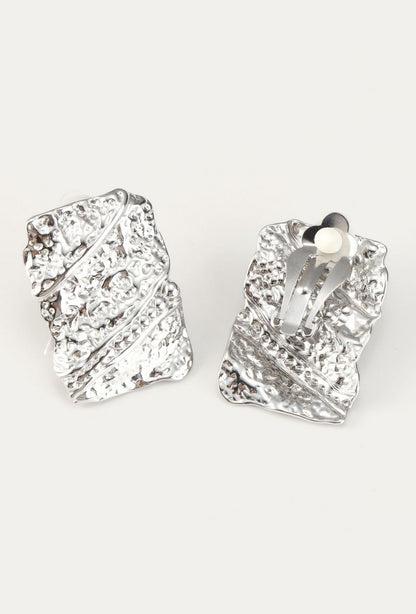 Yemina clip-on earring