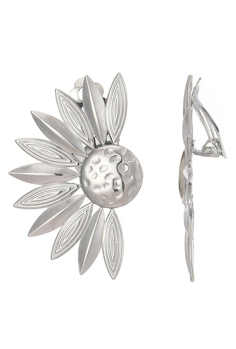 Zaharinka clip-on earring
