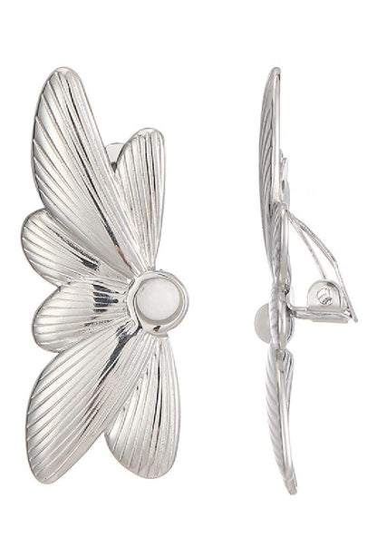 Zareen clip-on earring