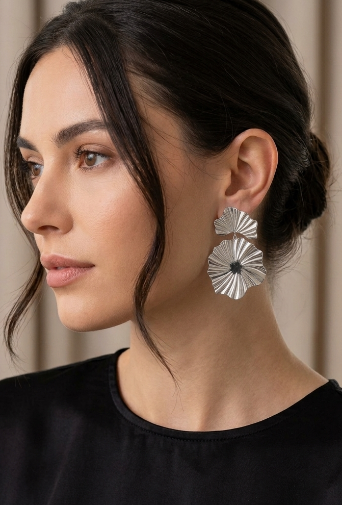 Zinad clip-on earring