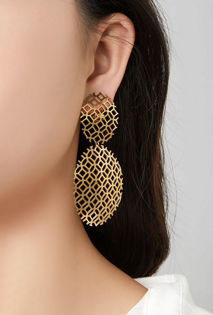 Zitouna clip-on earring