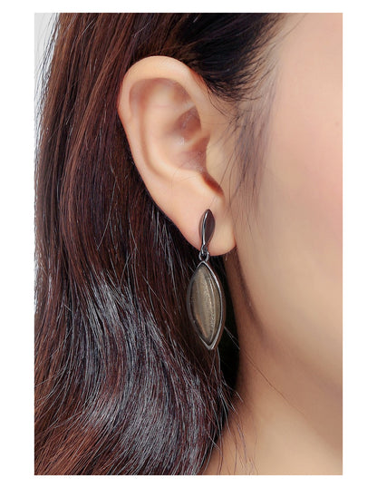 Boucles d'oreilles à tige Jessica porté – Belle Miss Paris