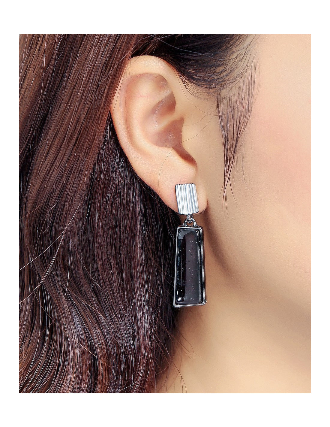 Boucles d'oreilles à tige Melusine porté – Belle Miss Paris