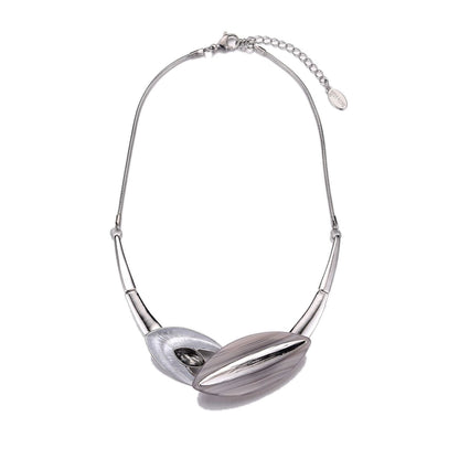 Collier Furukawa