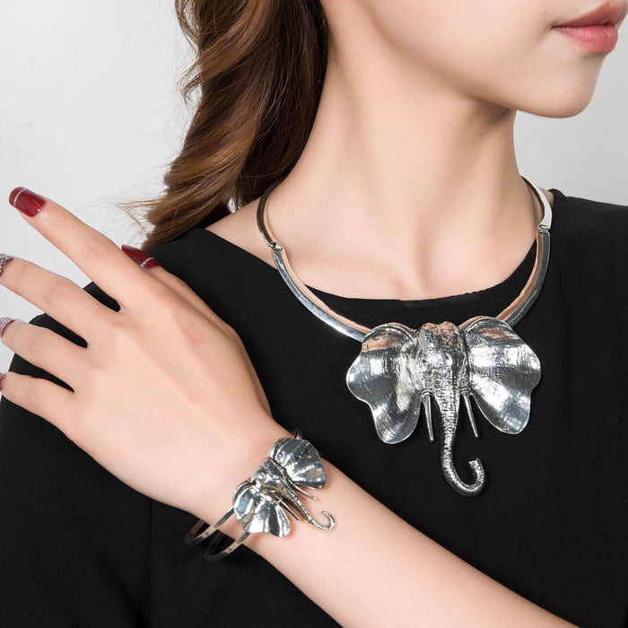 Collier Osada