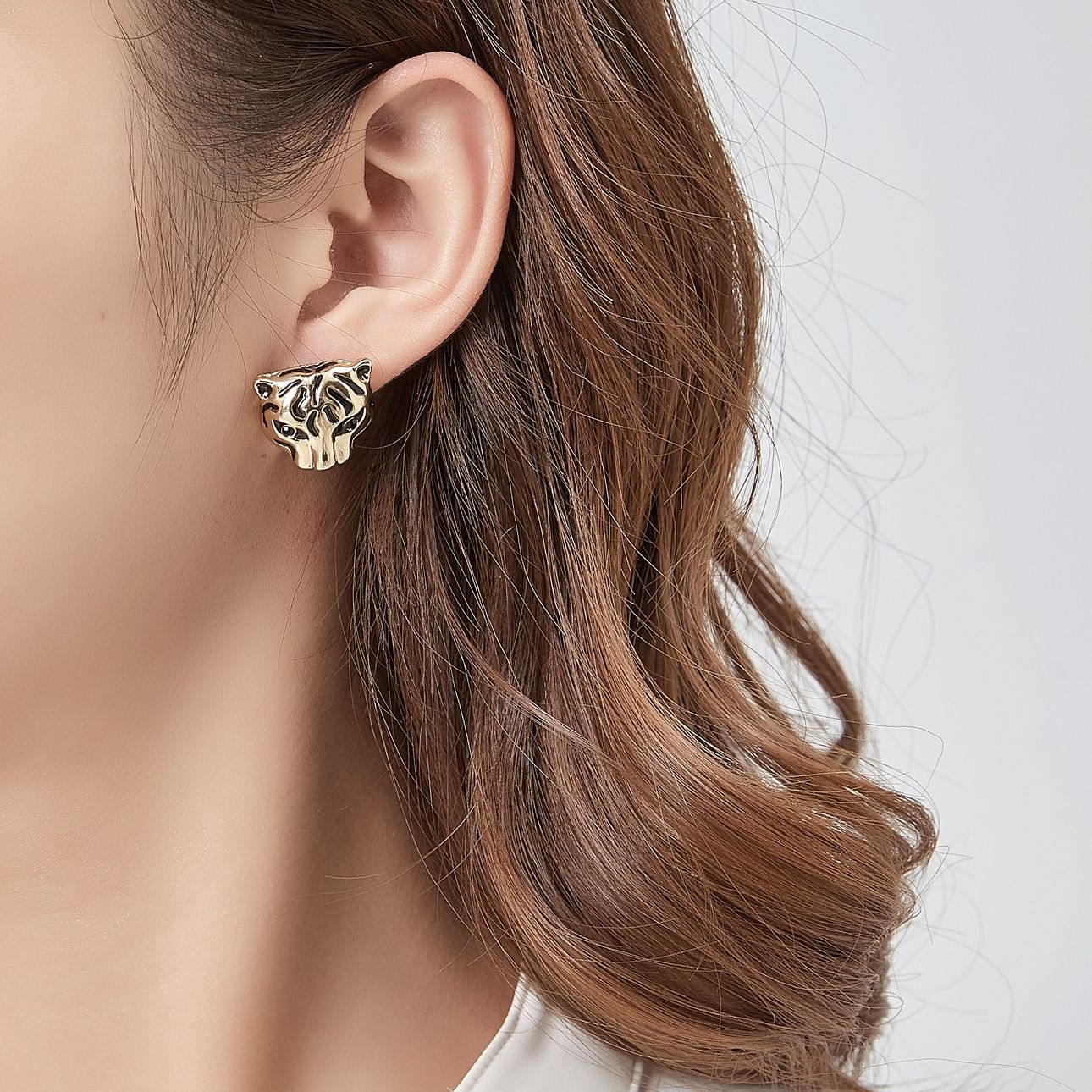 Boucles d'oreilles tige Queen