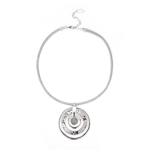 Collier Kazue